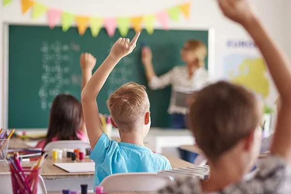 Istruzione e Servizi Sociali nel Comune di Parete - Nuove Iniziative
