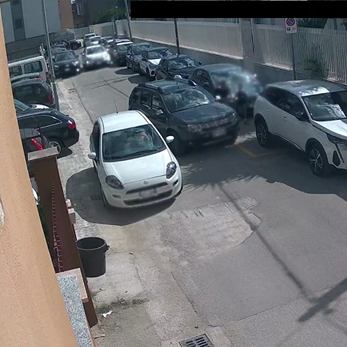 Parcheggio scuola via Cavour: perché cedere l’area che già c’era e crearne uno lontano?